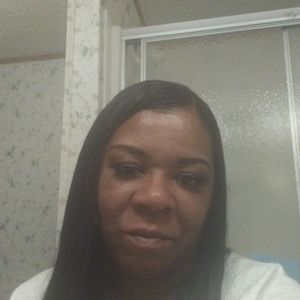 Meet your Posher, Evelyn